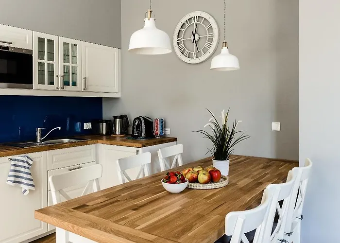 Sanhaus - Riviera - Z Dwoma Sypialniami, 100 Metrow Od Deptaka Lägenhet