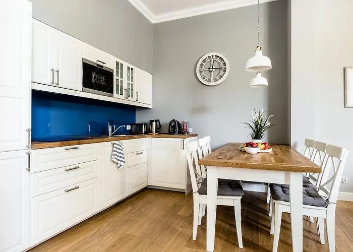 Sanhaus - Riviera - Z Dwoma Sypialniami, 100 Metrow Od Deptaka Lägenhet *